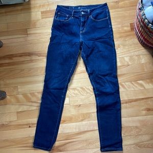 Levi’s High Rise Skinny Jeans